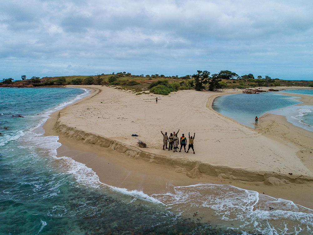 NPARC / Apudthama Rangers participating in the drone trial on Woody Wallis Island | PHOTO by Droner